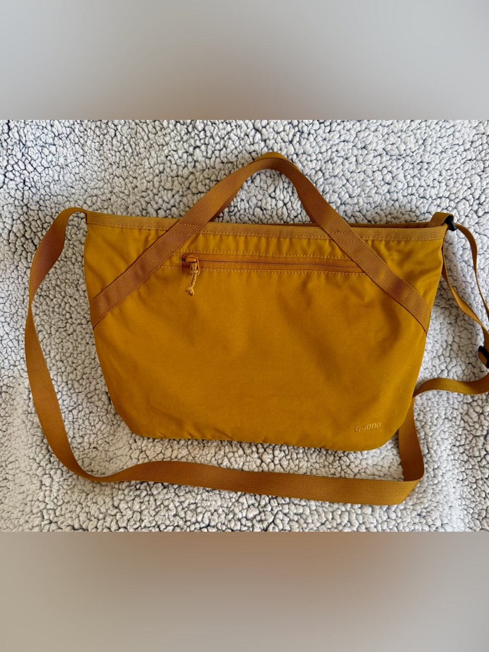 Fjallraven Vardag Crossbody Bag in Mustard - Picture 3 of 12